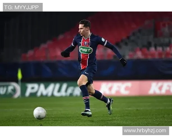 姆巴佩首秀梅开二度点燃全场球迷热情高呼这一票值回票价 姆巴佩首秀梅开二度点燃全场球迷热情高呼这一票值回票价