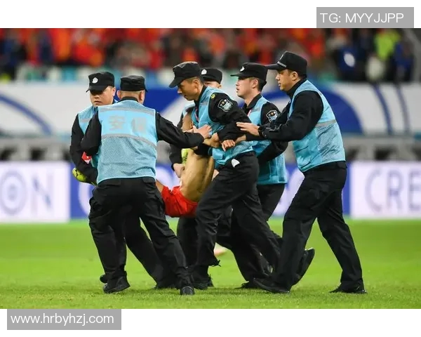 总决赛赛场小动作频频曝光引发热议 球迷和专家各执一词 总决赛赛场小动作频频曝光引发热议 球迷和专家各执一词