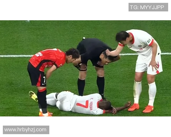 国米赛场爆发小插曲裁判迅速处理引发热议球迷反应不一